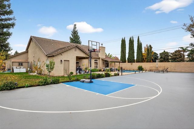 3221 Amethyst Way, Turlock, CA 95382