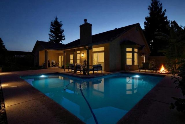 3221 Amethyst Way, Turlock, CA 95382