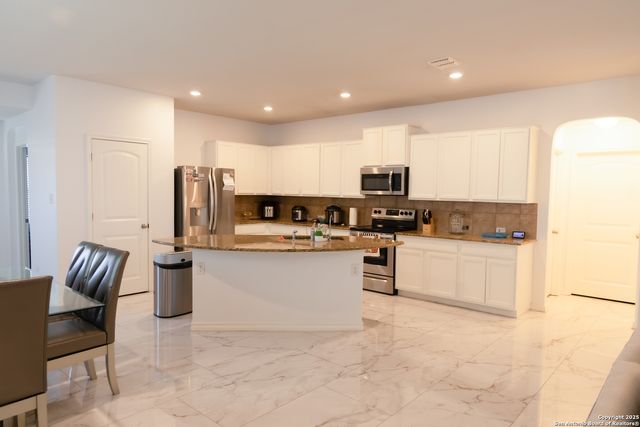 11815 Blackmore Leap, San Antonio, TX 78245