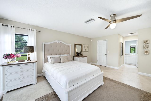 21195 JUEGO Circle 16-A, Boca Raton, FL 33433