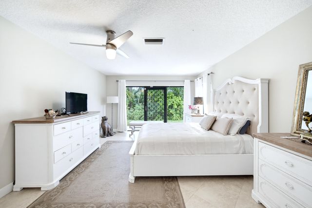 21195 JUEGO Circle 16-A, Boca Raton, FL 33433