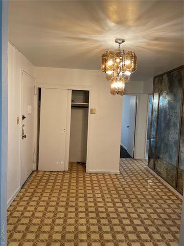 29-09 137th Street 1D, Flushing, NY 11354