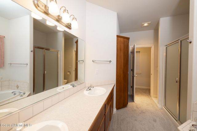 1414 E WESTDALE DR, Hayden, ID 83835