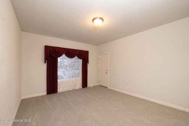 1414 E WESTDALE DR, Hayden, ID 83835