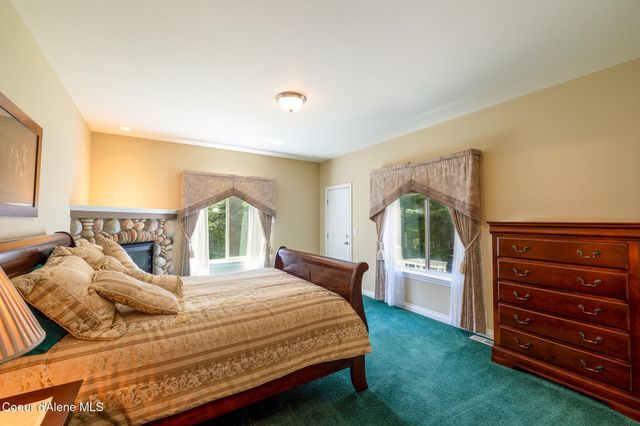 1414 E WESTDALE DR, Hayden, ID 83835