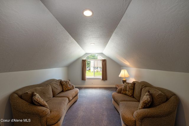 1414 E WESTDALE DR, Hayden, ID 83835