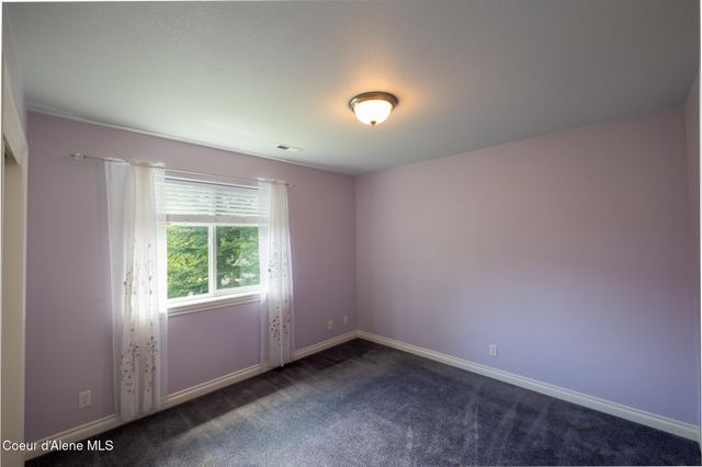 1414 E WESTDALE DR, Hayden, ID 83835