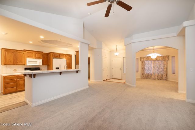 1414 E WESTDALE DR, Hayden, ID 83835