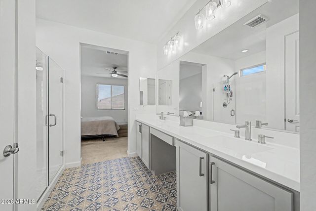 13187 W REDSTONE Drive, Peoria, AZ 85383