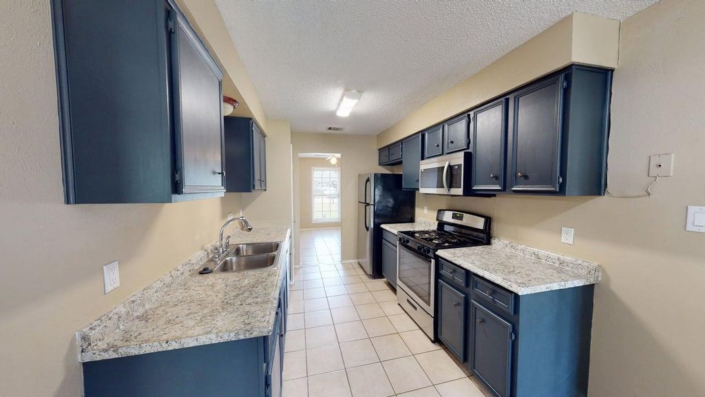 10504 Wendts WAY, Austin, TX 78750