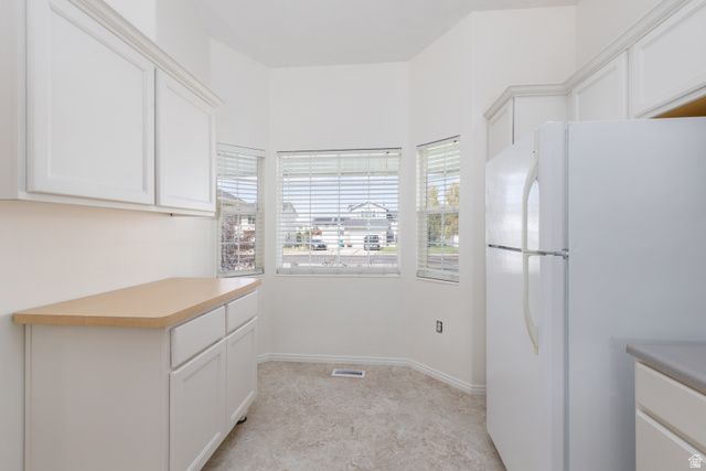 5444 S MIDLAND DR, Roy, UT 84067