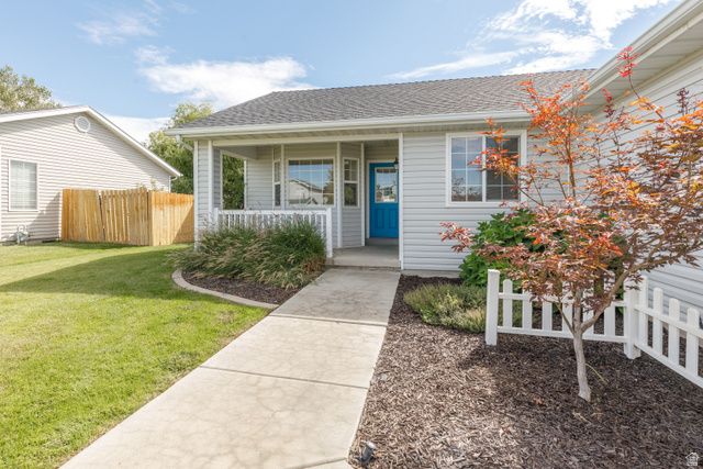 5444 S MIDLAND DR, Roy, UT 84067