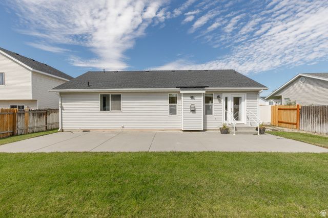 5444 S MIDLAND DR, Roy, UT 84067