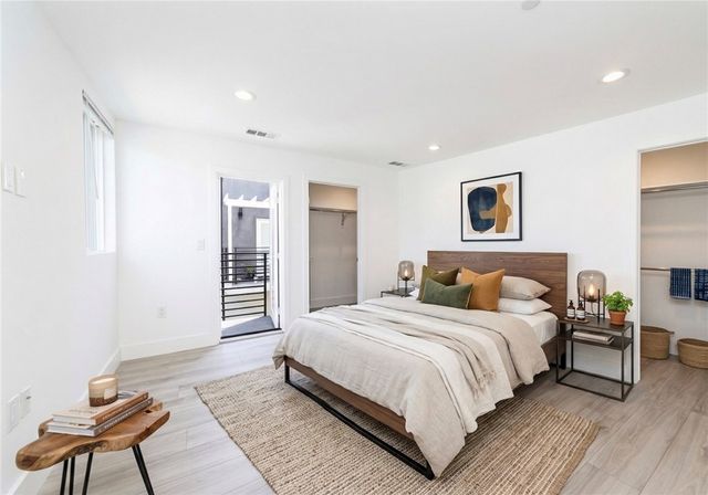 5022 Pickford Street, Los Angeles, CA 90019