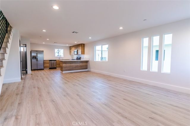 5022 Pickford Street, Los Angeles, CA 90019