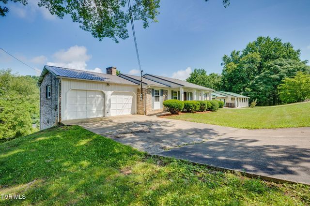 328 Blue Haven Drive, Kingsport, TN 37663
