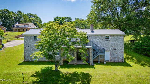 328 Blue Haven Drive, Kingsport, TN 37663
