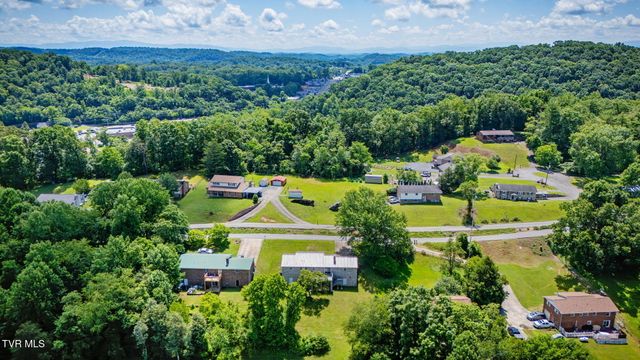 328 Blue Haven Drive, Kingsport, TN 37663