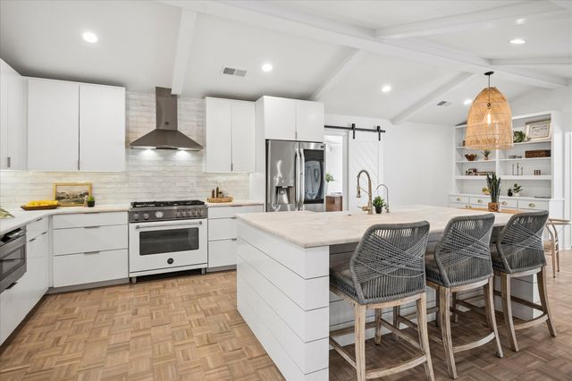 7605 Queens Garden Drive, Dallas, TX 75248