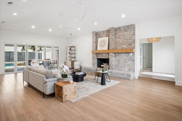 7605 Queens Garden Drive, Dallas, TX 75248