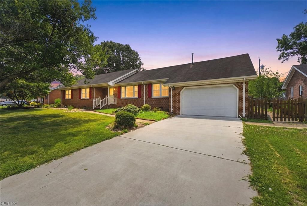 5225 W Randolph CT, Virginia Beach, VA 23464