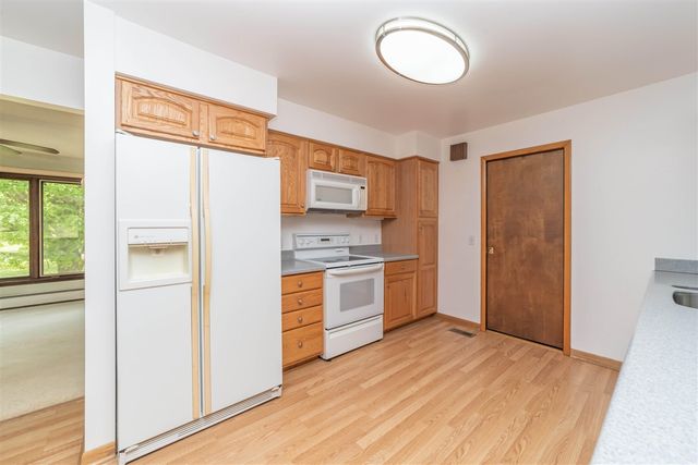 12528 Will Mill Drive, Milford, MI 48380