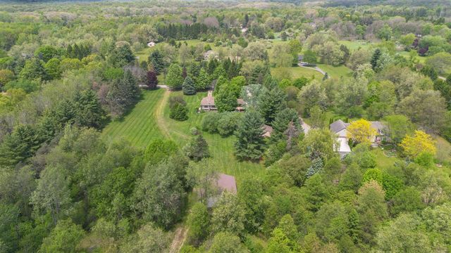 12528 Will Mill Drive, Milford, MI 48380