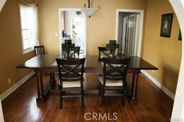 630 N Irving Boulevard, Los Angeles, CA 90004