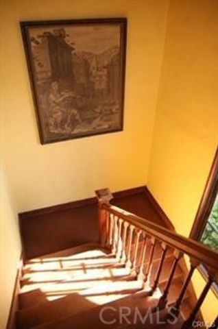 630 N Irving Boulevard, Los Angeles, CA 90004