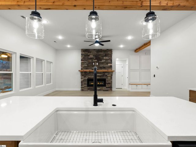 1746 Fish Camp Road, Chesnee, SC 29323