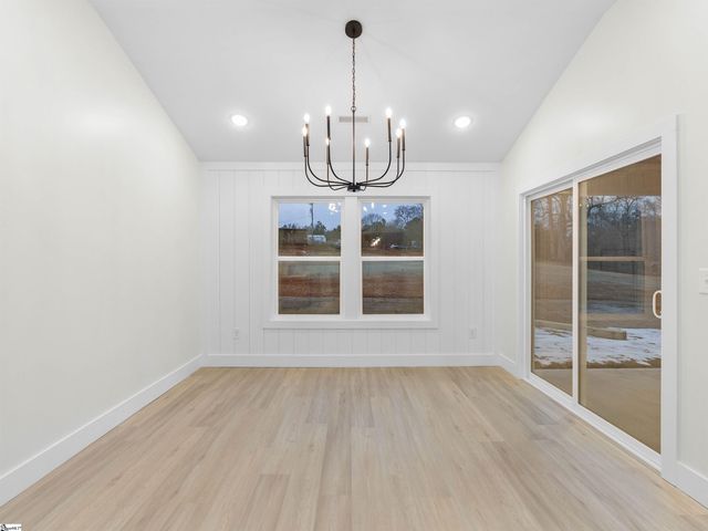 1746 Fish Camp Road, Chesnee, SC 29323