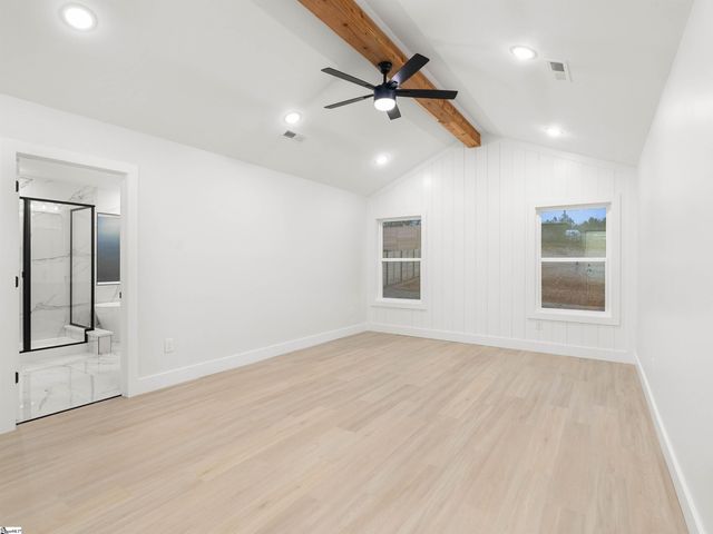 1746 Fish Camp Road, Chesnee, SC 29323