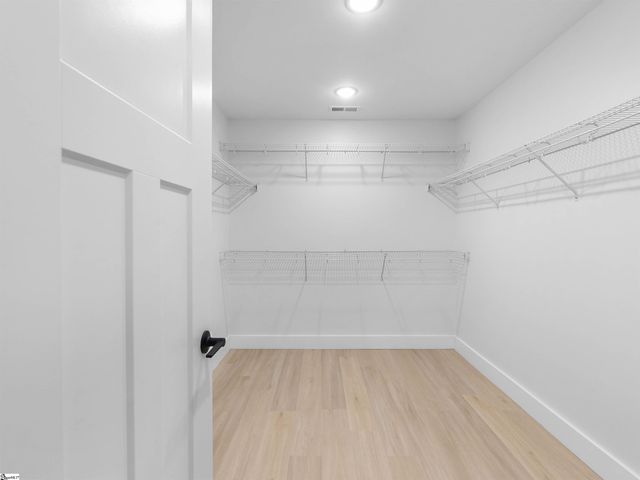 1746 Fish Camp Road, Chesnee, SC 29323