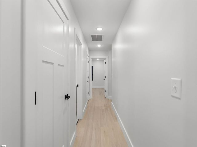 1746 Fish Camp Road, Chesnee, SC 29323