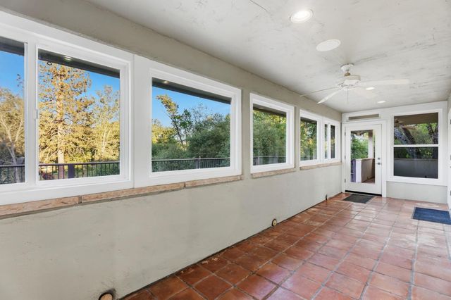 45012 Mockingbird Lane, Oakhurst, CA 93644