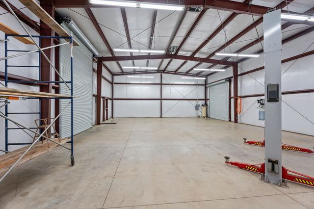 45012 Mockingbird Lane, Oakhurst, CA 93644