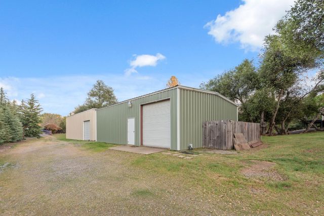 45012 Mockingbird Lane, Oakhurst, CA 93644