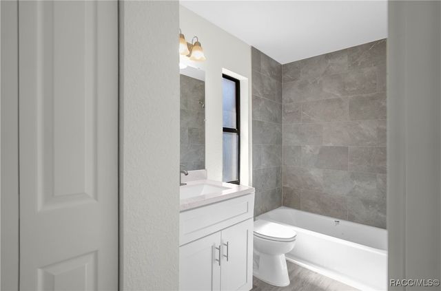 105 E Harvard Street, Inverness, FL 34452