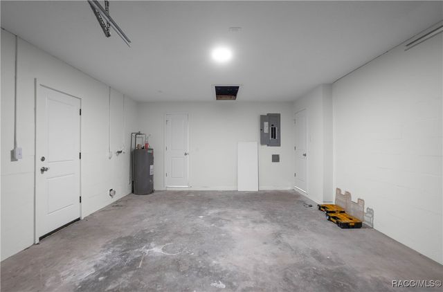 105 E Harvard Street, Inverness, FL 34452