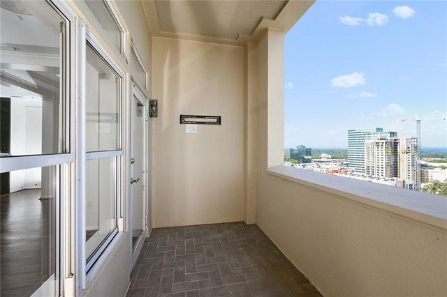 3334 Peachtree NE Road 1905, Atlanta, GA 30326