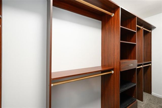 3334 Peachtree NE Road 1905, Atlanta, GA 30326