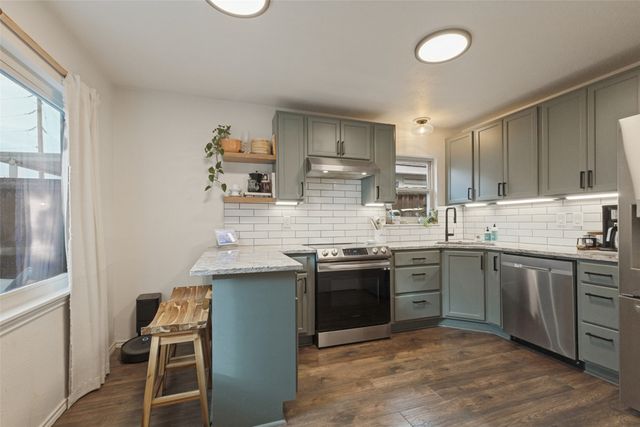 2715 Harbinger Lane, Dallas, TX 75287