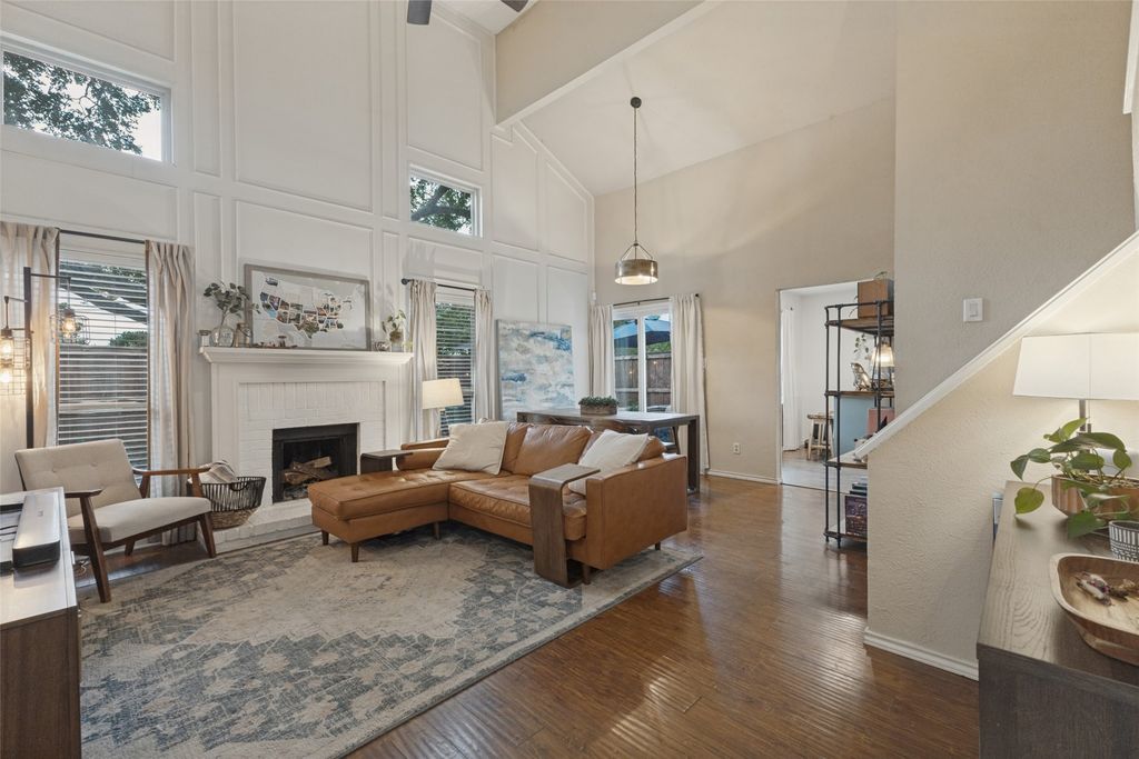 2715 Harbinger Lane, Dallas, TX 75287