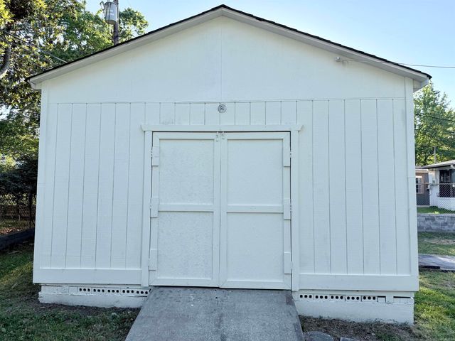 7 Phyllis CT, Jacksonville, AR 72076