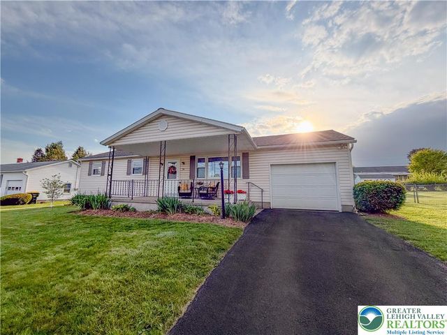79 Gum, Upper Nazareth Twp, PA 18064