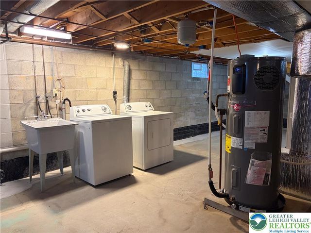 79 Gum, Upper Nazareth Twp, PA 18064