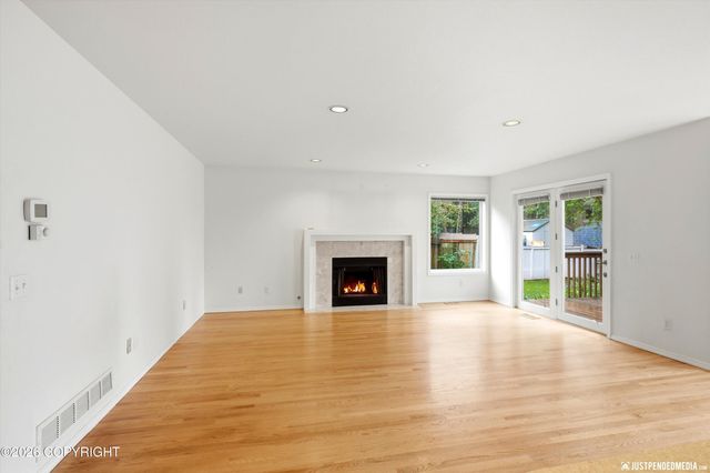 3544 Sailboard Circle, Anchorage, AK 99516