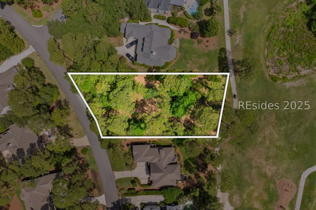 14 Lenox Ln, Hilton Head Island, SC 29926