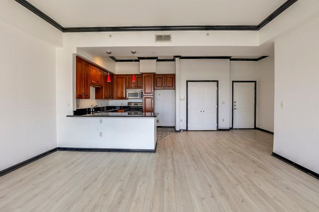 3225 Turtle Creek Boulevard 1533, Dallas, TX 75219