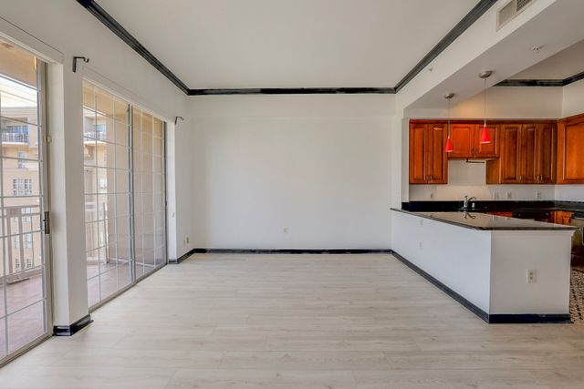 3225 Turtle Creek Boulevard 1533, Dallas, TX 75219